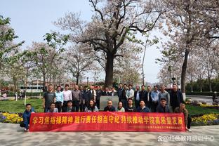 闵鹿蕾：队员要利用好犯规&有时太中规中矩 防外援要解决主要矛盾